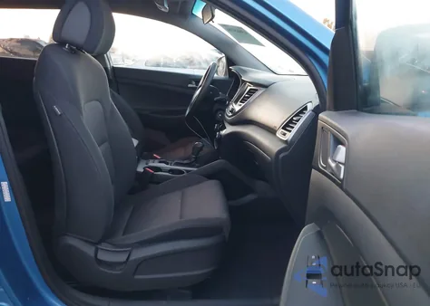 2018 Hyundai Tucson Sel z USA, uszkodzony, nr VIN KM8J3CA45JU732404